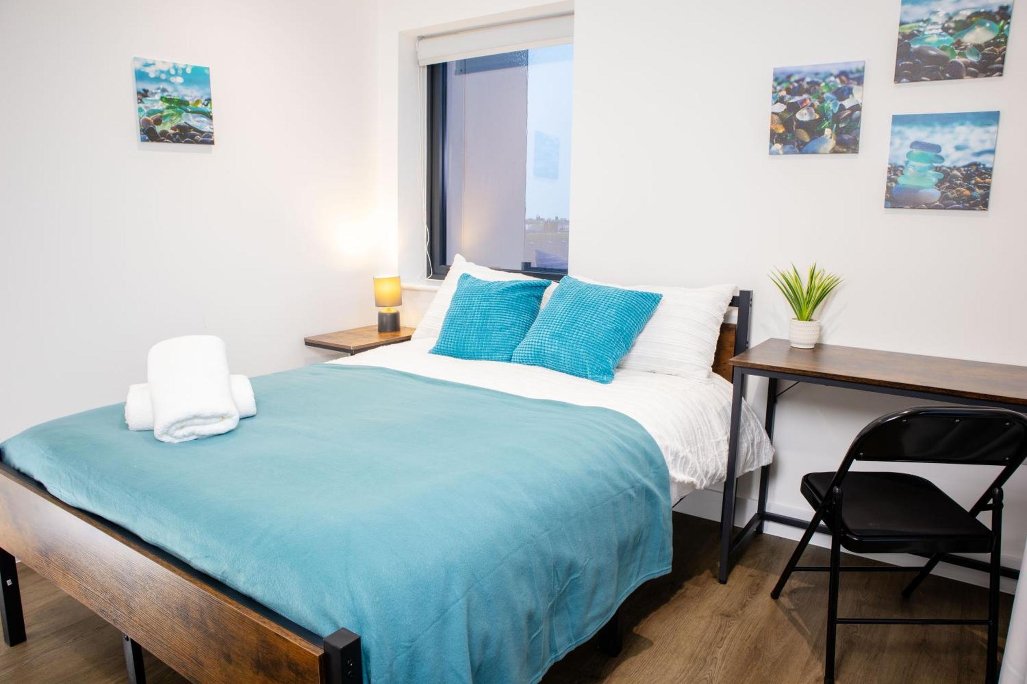 Central 2 Bed 2 Bath Apartment Near Brighton College, Beach, Hospital - Long Stay Offers Esterno foto