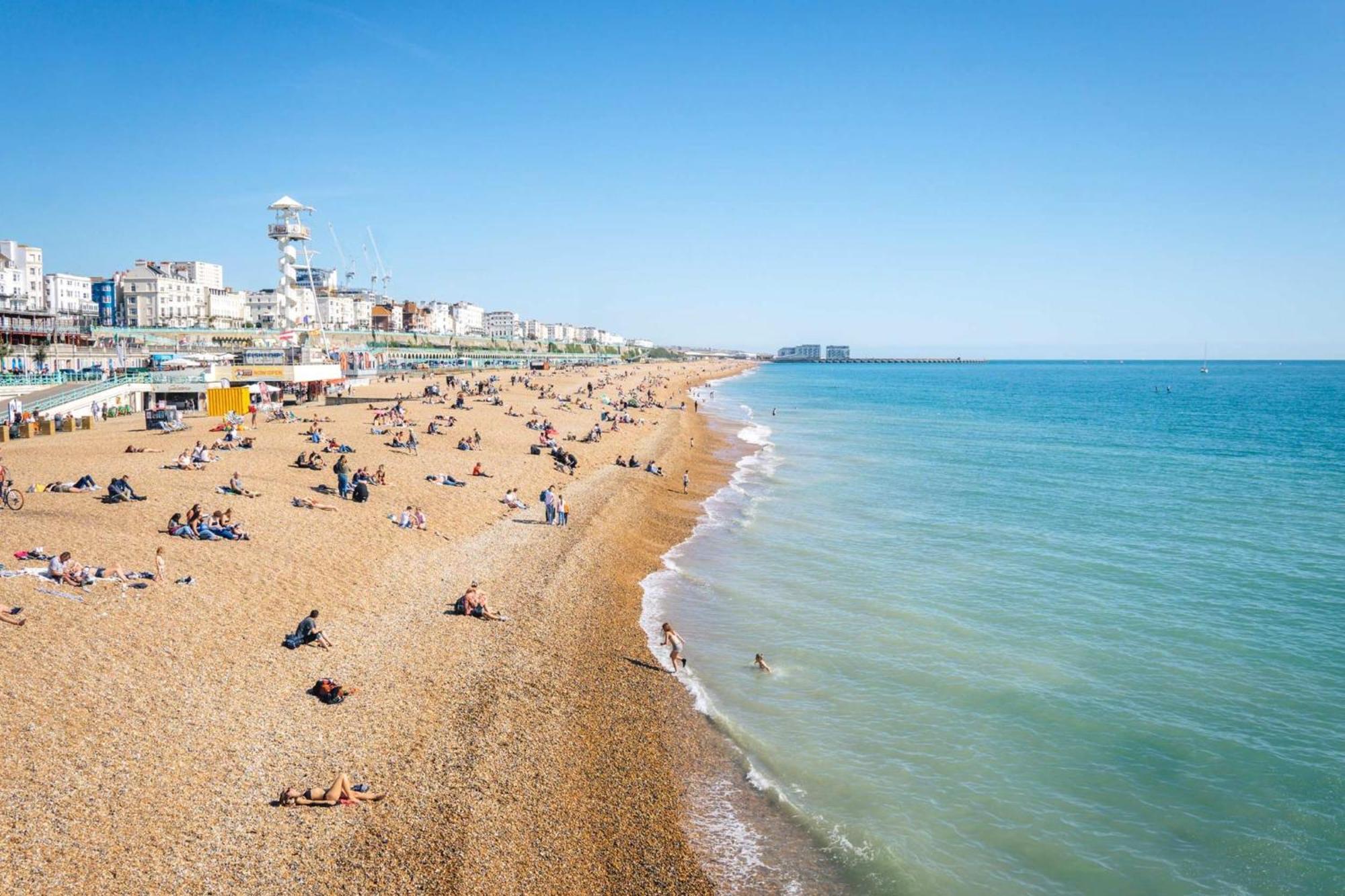 Central 2 Bed 2 Bath Apartment Near Brighton College, Beach, Hospital - Long Stay Offers Esterno foto